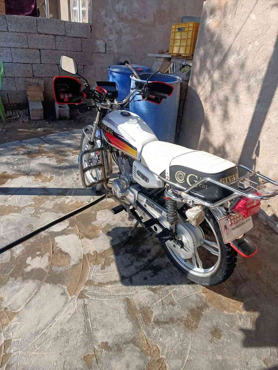 السلام عليكم دراجة للبيع موديل 2023مكان بغداد تقاطع النهروان السعر 550الف وبيها مجال ملاحضه اني مكلف بلنشر هذا رقم صاحب الدراجه***********
