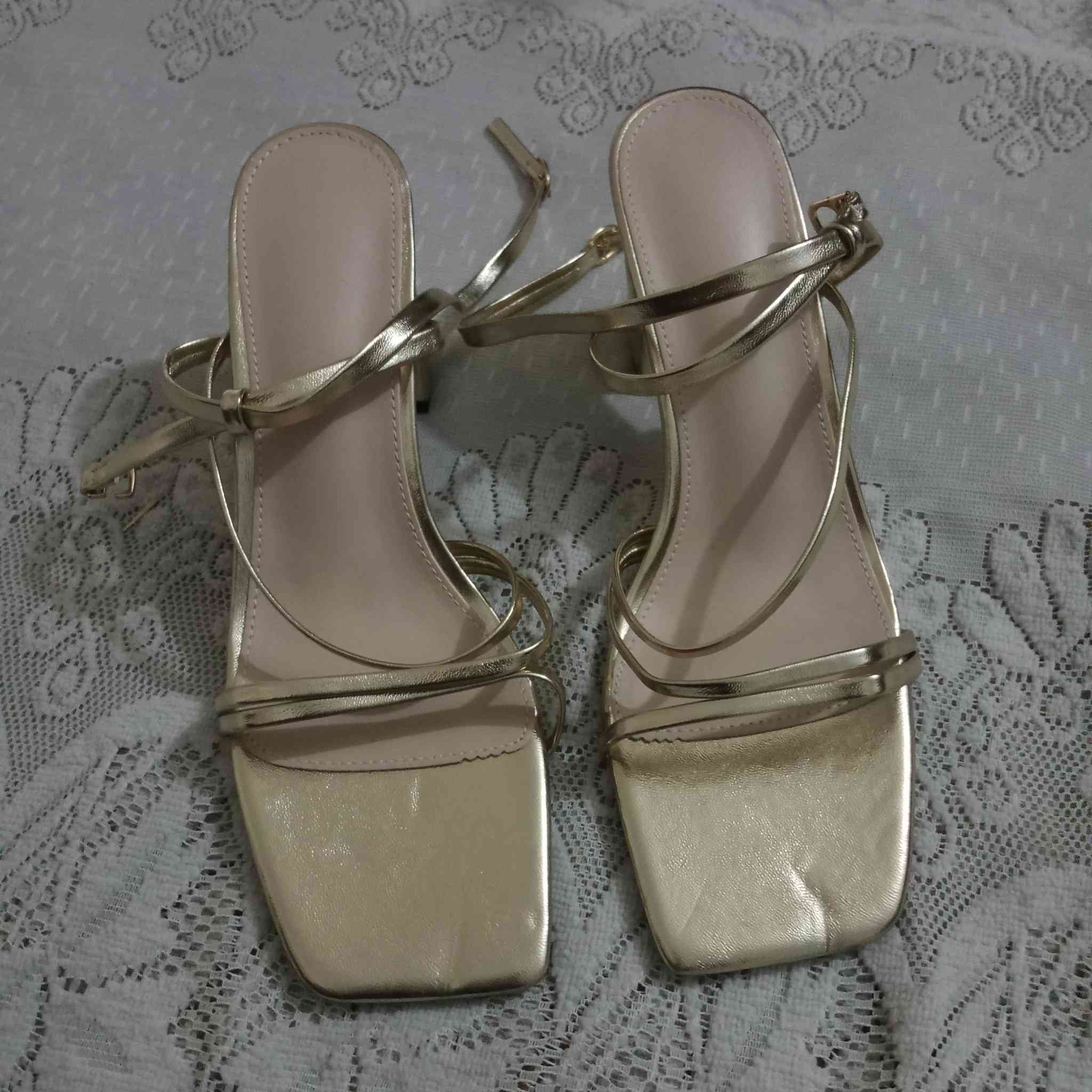 ب30 ألف مع التوصيل


**إذا كنت صاحب هذا الإعلان وتريد حذفه لأي سبب، رجاءا أرسل رسالة إلى الدعم الفني**