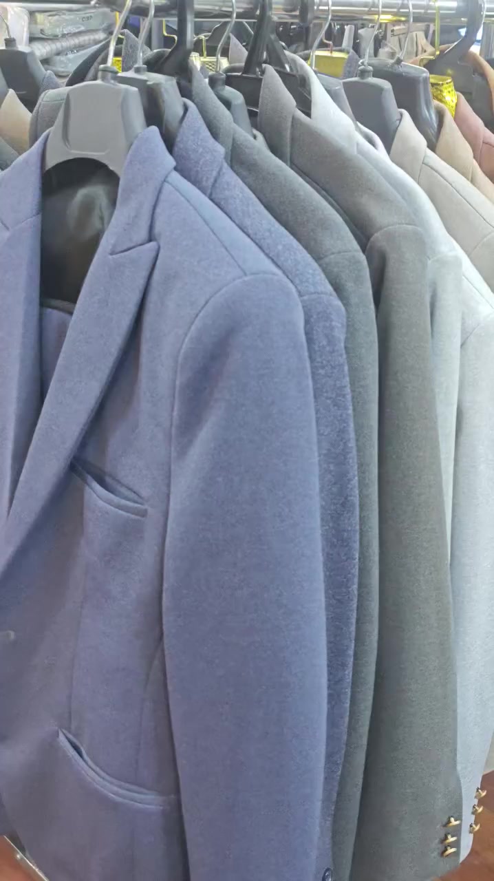 #وصــلــتــنا و جــبــة جــديـــدة 
مـــن #الـــبــدلات ثلاث قطع البهارية #الـشــبـابـيــة 
فـــول لـــكـــيــرا جــاهــز لا تـخـصـيـر ولا كـــوي 
يـــدلل علــينــا  #الخريجين_لـجــدد بــــ 33 الــف #فــقــط


**إذا كنت صاحب هذا الإعلان وتريد حذفه لأي سبب، رجاءا أرسل رسالة إلى الدعم الفني**