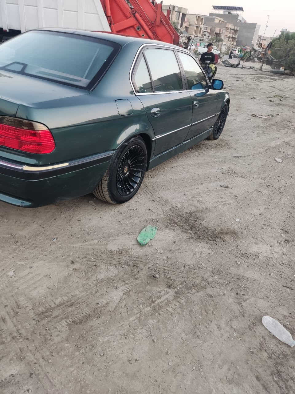 السلام عليكم حبايب قلبي
BMW1980موديل
مصبوغه صبغ عاااام لجماليه اثر جراد وشخوط شرط لا حادث ولا كص كفااااله 
رقم نينوى تريد تحويل جاهز
مكينه 730/8 اصل
كير محرك كفاااااااله عامه 
سياره خير من الله كل نقص مابيه 
تخم تاير البارحه شاده شرط 
رماش لايت نهاري 
بلوجكتر زنون 
غرفه بالكامل جديده 
مكان السياره بغداد 
السعر 75 وبيه مجال
‭٠٧٧١ ٥٤٨ ٥٤٣١‬
