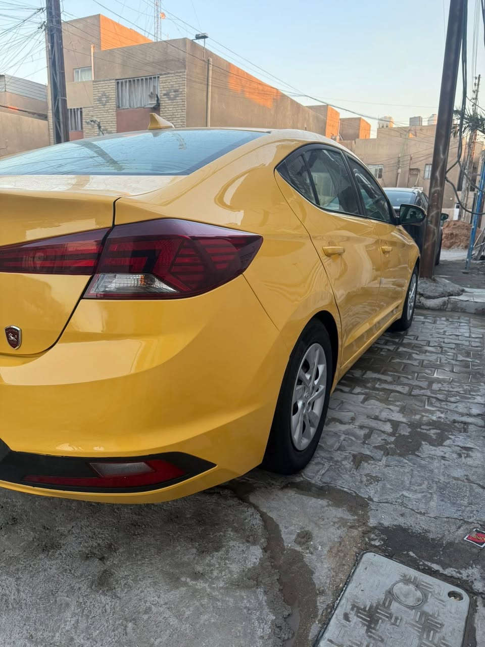 سلام عليكم  النتره للبيع 20019 جاهزه وجديده كلش عنوانه بغداد جديده شارع مسبح رقم الهاتف ***********
