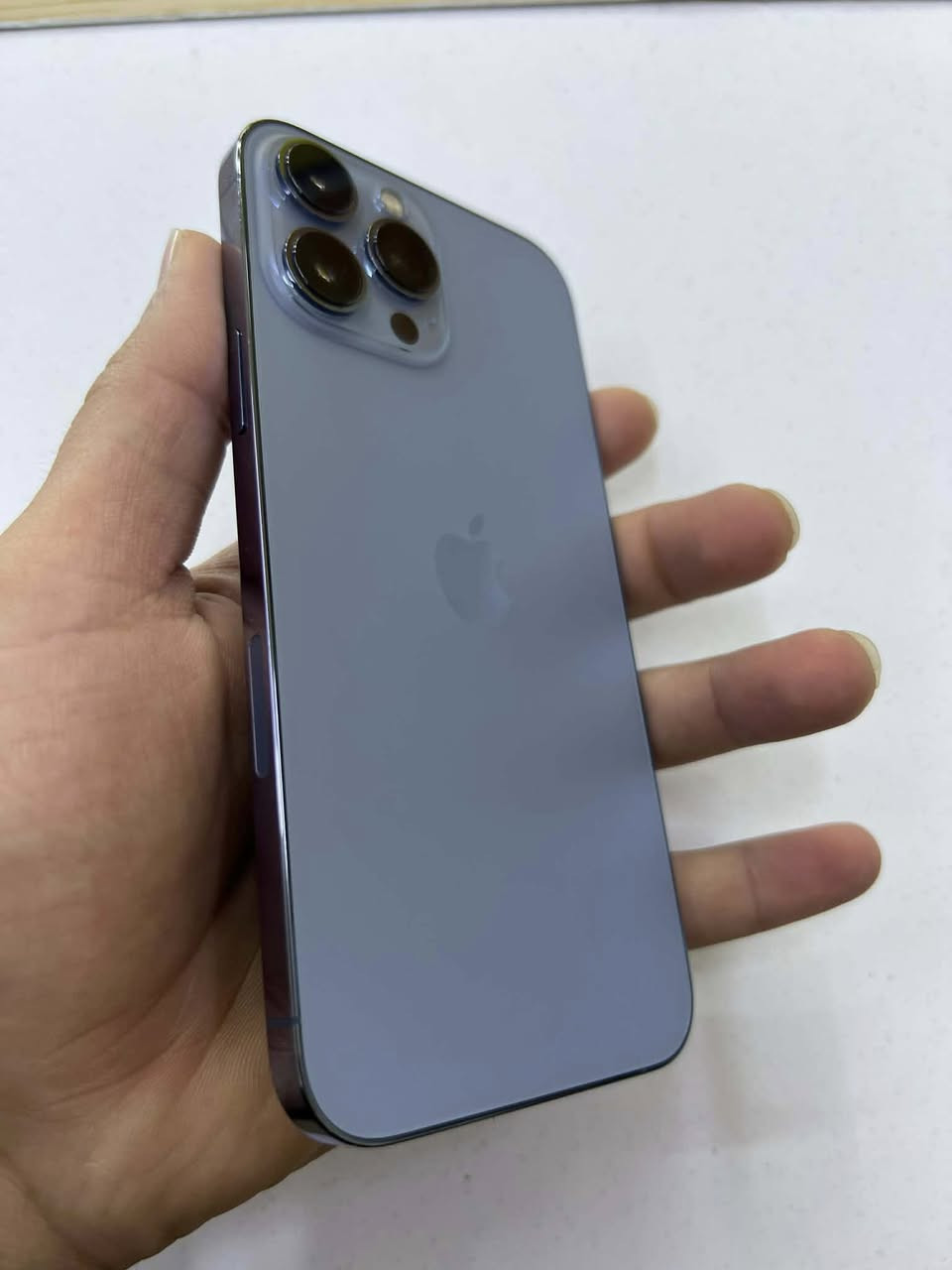 آيفون ١٣ برو ماكس 
 الذاكرة ١٢٨
بطاريه ٩٦
نموذج M
تك سيم
شرط ما مفتوح 
نظافه ٩٨
السعر٦٢٥
العنوان الموصل الأيسر حي الوحده 
اتصال ***********
