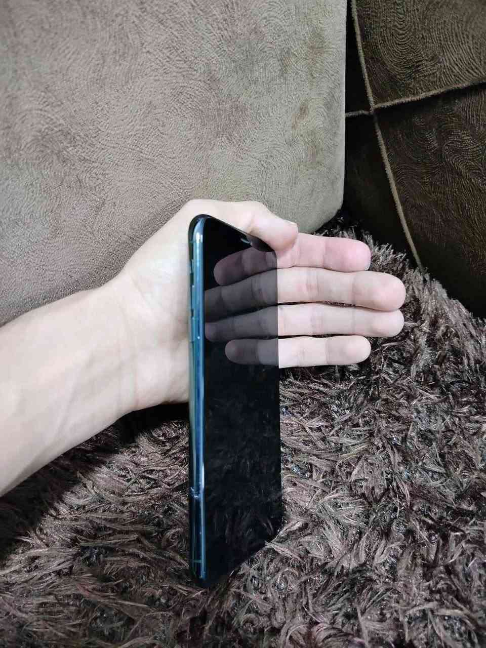 ايفون 11برو ماكس ذاكره 64 دبل سيم كرت zza
نموذج M امريكي مبدل بطاريه بلادي وفيس ايدي واكف شاشه بلادي 3 طوبات كامرات فول كل عيب مابي شرط وضمان سعرها 300 او مراوس حسب قناعه *********** مكاني كركوك حي الواسطي
