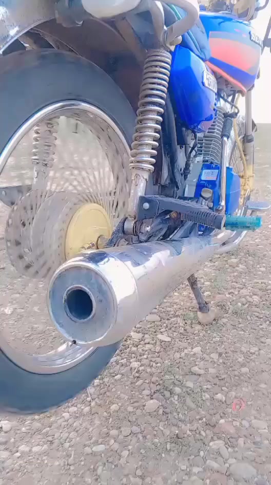 سلام عليكم ماطور للبيع سافين نضيف مكينه كبس منفيس اصلي موديل 2019 السعر 550 وبي مجال *********** واتساب
