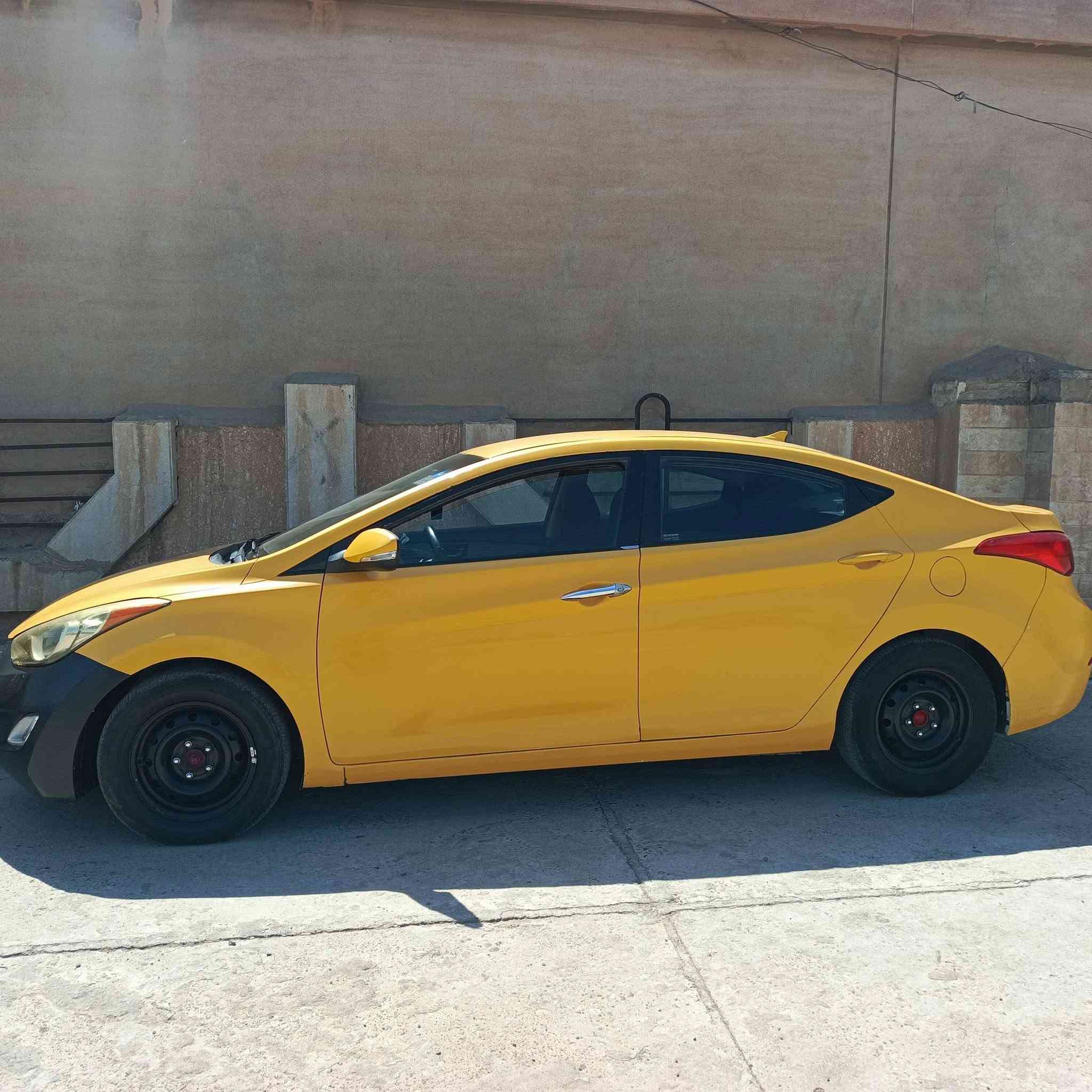 سلام عليكم 

النترا 12 امريكي مكينه 18 دوش المرغوب سنويه 31 بسمي هزه جديده  كوبون الكتروني 
مكينه و كير شرط 
سياره جاهزه شرط ما يعوزه برغي
 نظام ايكو 
مانع انزلاق 
كروز مثبت سرعه 

#السعر / ترهم نقد / مقدمه

***********
