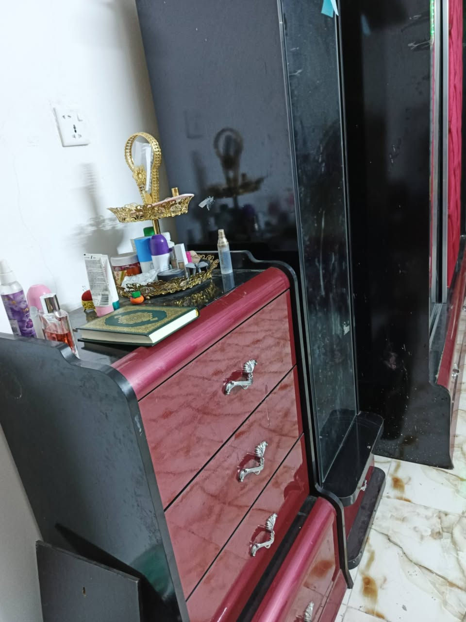 غرفه نوم نضيفه جدا للبيع السعر 600 المكان الاسكان الشراي يراسلني ع خاص


**إذا كنت صاحب هذا الإعلان وتريد حذفه لأي سبب، رجاءا أرسل رسالة إلى الدعم الفني**