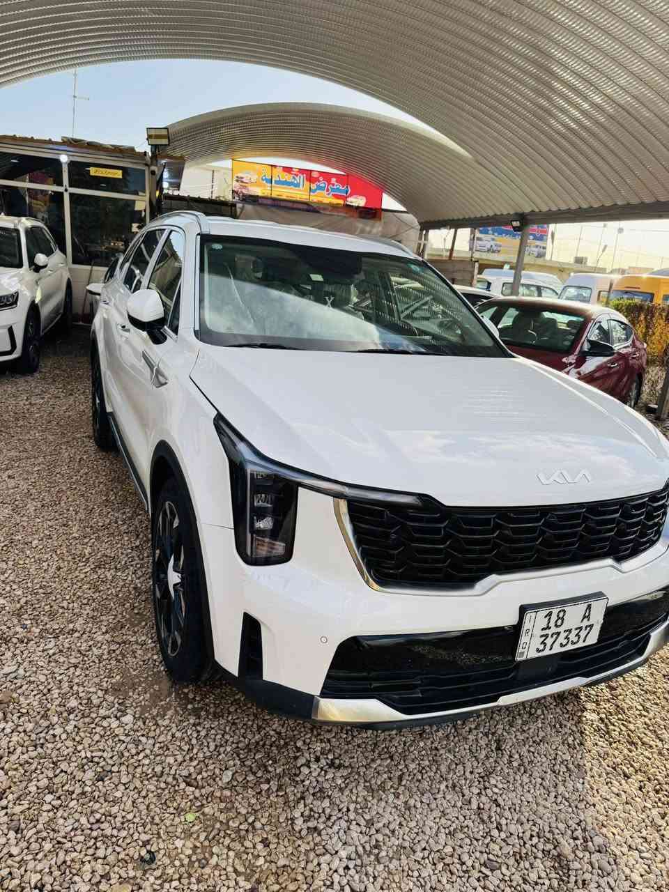 سورنتو 2025 خليجيه دبل كامره 
ويل 20 داتا شو 
فول عدى البانوراما 
ماشيه 4 الاف 
رقم بابل
السياره جديده وجاهزه بيها بابين مبدله اصليه نفس اللون شرط
بدون صبغ السياره 
السعر 288 وبيها مجال بسيط 
ومكانها كربلاء طويريج ***********
