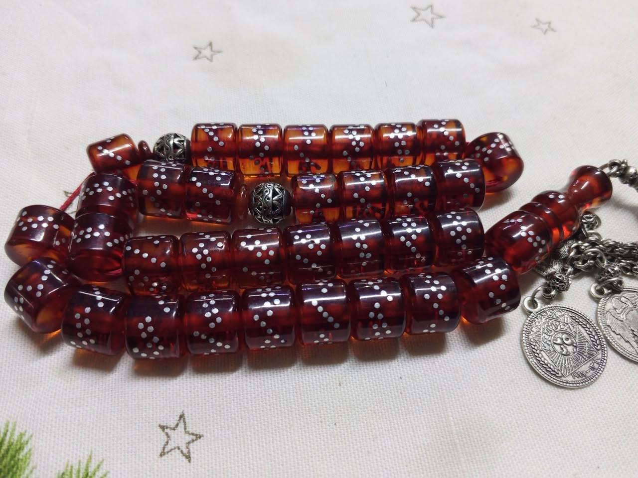 خليلي عينك ع المميز...وجيبها اذا فيك اتجيبها...
يااااجبااااررر...يااارررزززاااق...
مثل كل ليلة، اجلس وحيدا مع كنوزي
وكل خمس دقائق أضحي بأحد منهم...

اذاعم اتدور ع ختيارة والشيب مغطى رأسها شفلي هالشوفة 
وادعيلها الله يطول بعمرها  من القطع النادرة والمتحفية
مسكي شهد العسل الزعفراني انتيك خام قديم خراطة تسعينية منزل فضة عيار عالي قطع عربي 33حبة مزينة بطقم فضة حلبي  محمول شيوخ الله يهني صاحب النصيب 

#الشمالي طرطوس المدينة تاجر شنطة 
#ابوحيدر0990433674 وااتس/0991980690
فضلا وليس أمرا تعليق نقطة دعاء مشاركة مباركة دعوة 
ولكم جزيل الشكروالامتنان...


**إذا كنت صاحب هذا الإعلان وتريد حذفه لأي سبب، رجاءا أرسل رسالة إلى الدعم الفني**