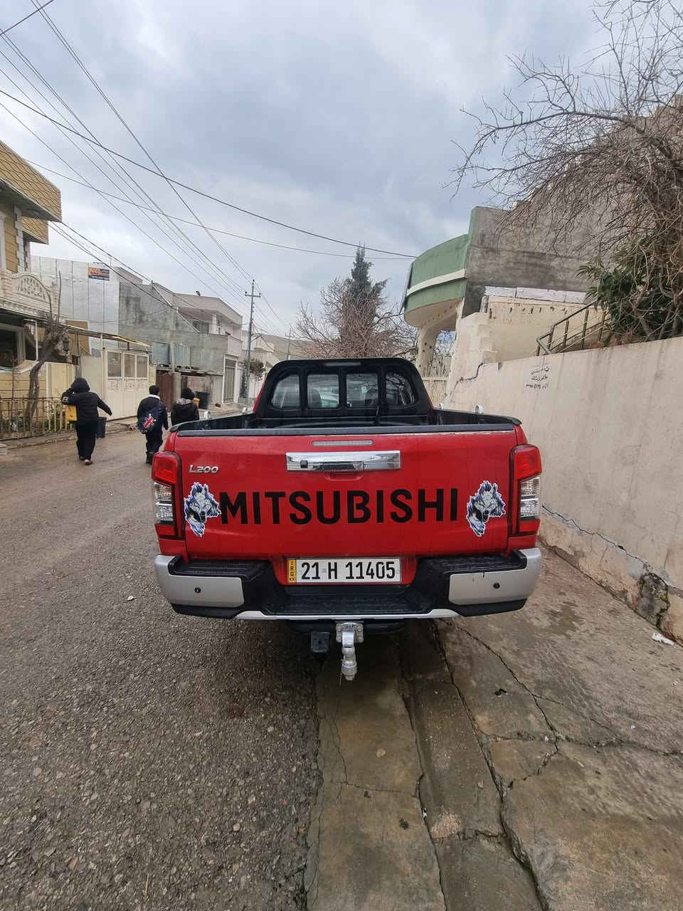 السلام عليكم البيع l200 موديل 2022 ماشيه 100 الف سنوي جديدة هز جديد السيارة اب اسمي مكفول من الصبغ كلشي بيهاا جديد ما بيها نقص رقم سليمانية رقم التلفون ***********
