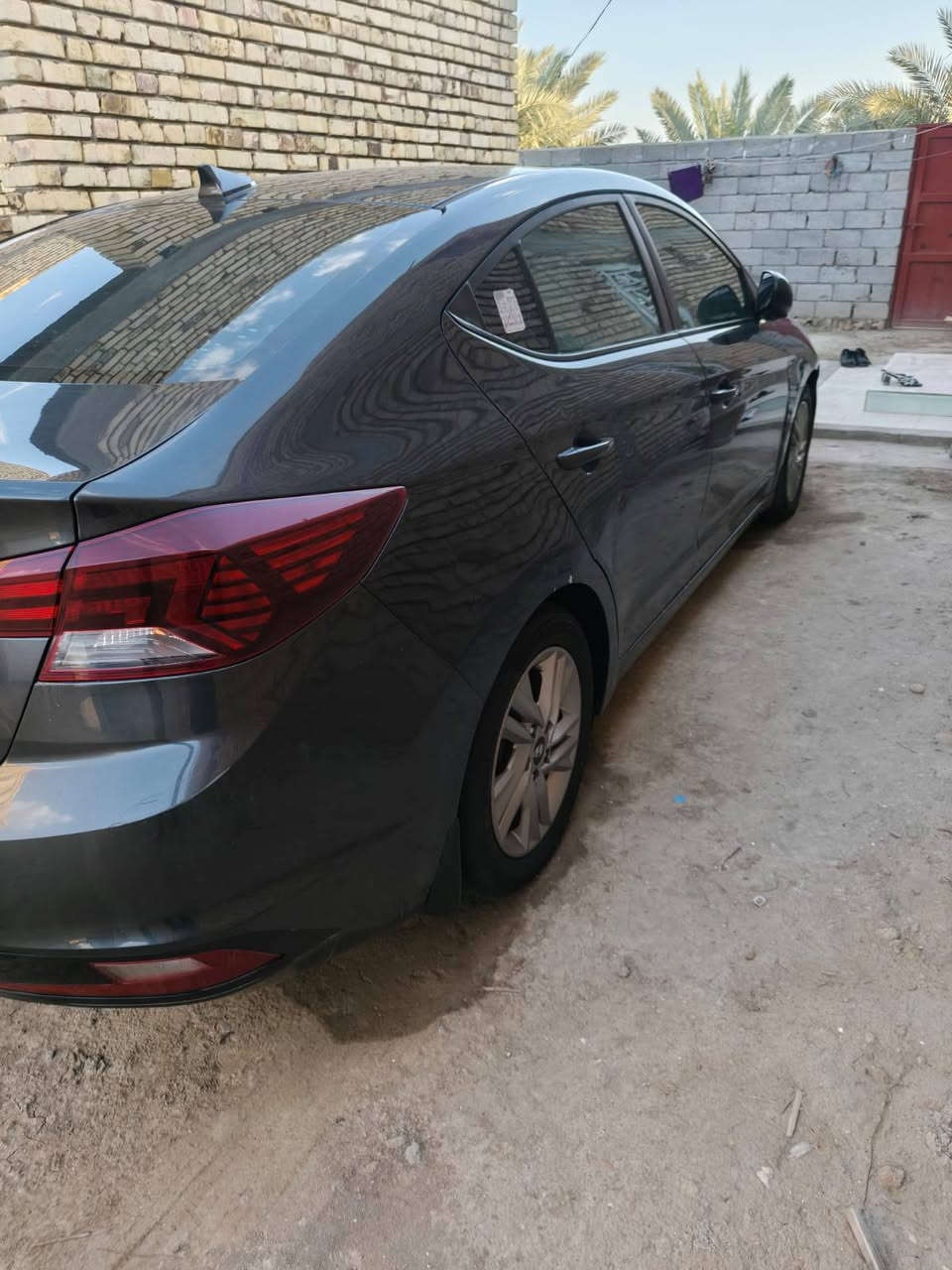 السلام عليكم 
النترا 2020 معوقين بصره محرك2000 گير AT السياره جديده وجاهزه محرك كير حداديه تبريد عند جناي حادثها جاملغ وبنيد وبيها رشات صبغ  مراوس بأوبتيما او سوناتا موديل 18وفوك  السعر 110 مكلف بالنشر للاستفسار اتصال او واتساب مكاني ناصريه سوق الشيوخ 
‏‪***********
