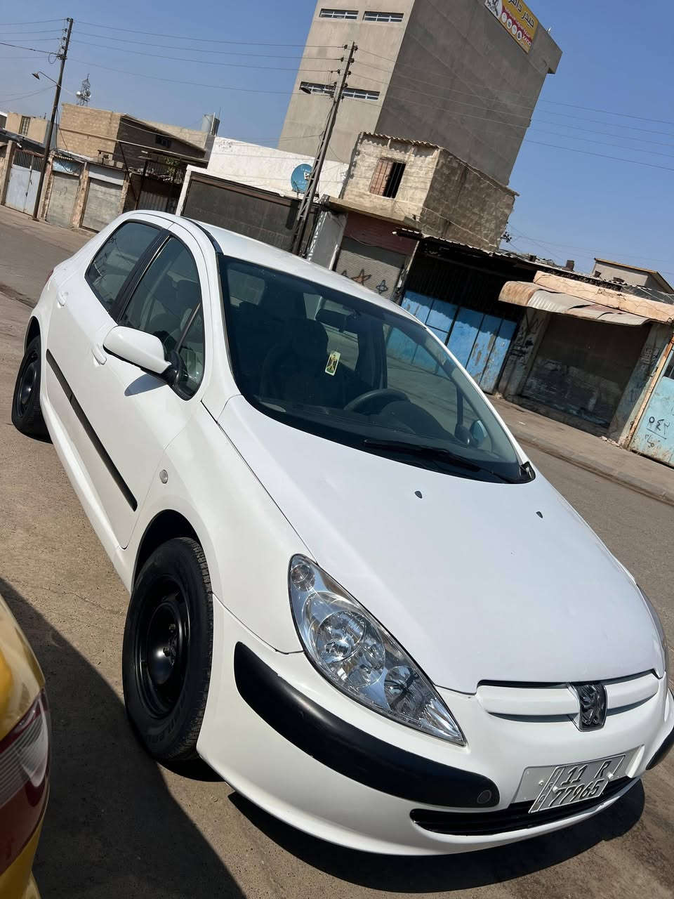 السلام عليكم
بيجو 307 مديل 2005 سنويه ورقم جديد رقم بغداد مشروع وطني السياره بأسمي نظيفه مابيها كل نقص مجهزه من كلشي بيها تعديل بارد شويه بلقماره والهلالات الوره صبغ وربع باب صبغ كير ومحرك وتبريد كله بشرط
السعر.   50$. بيع مستعجل
للتواصل اكثر : ***********
