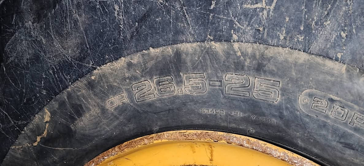 للبيع تايرات ربل بدون هوه حجم 26 الاستفسار ***********
