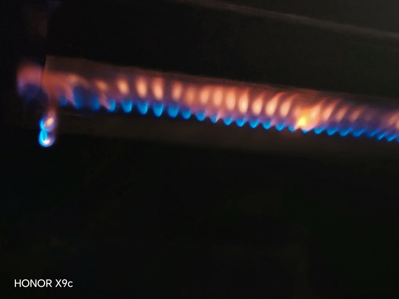 طباخ ٥ عيون شغال يحتاج فقط تنظيف
للبيع حله حي العسكري


**إذا كنت صاحب هذا الإعلان وتريد حذفه لأي سبب، رجاءا أرسل رسالة إلى الدعم الفني**