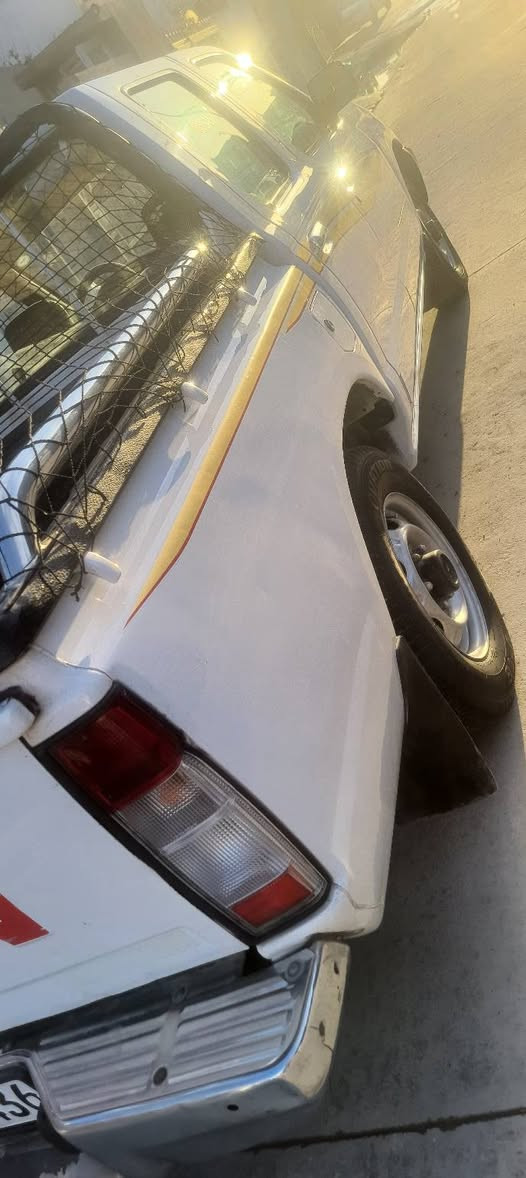 نیسان پیك اب 2002محسن تبرید پاوەر تحویل ئەسڵی رەقەم وسەنەوی تازەیە 2030چاملغ و بونیت گۆڕاوە لەگەڵ بەتانە لای سایەق پێش و پشتی چریکەی تیانیە زۆر توند تۆڵە بیتاقەی بەنزینی لەگەڵە ژ.م *********** یان*********** كركوك, العراق
