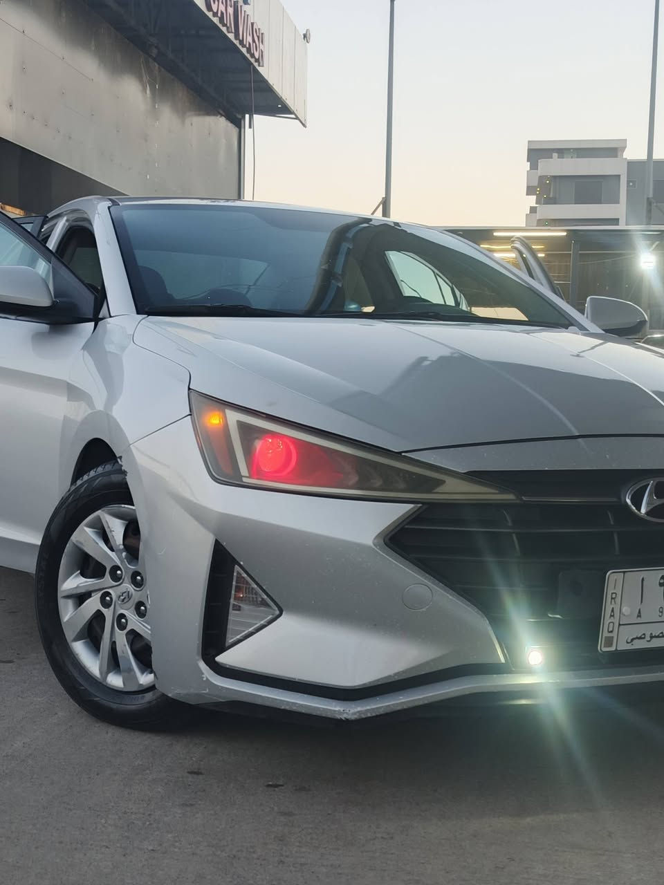 السلام عليكم  الانترا 2019 وارد امريكي السونار مرفق مع الصور مواصفات عاديه مبدل بيه كاسكت وبيه صوت بطل بس اول ما اشغل ويروح  السعر 130 وبيه مجال بسيط للتواصل على الخاص او على الرقم ***********0 اكو واتساب مكان السياره الحله
