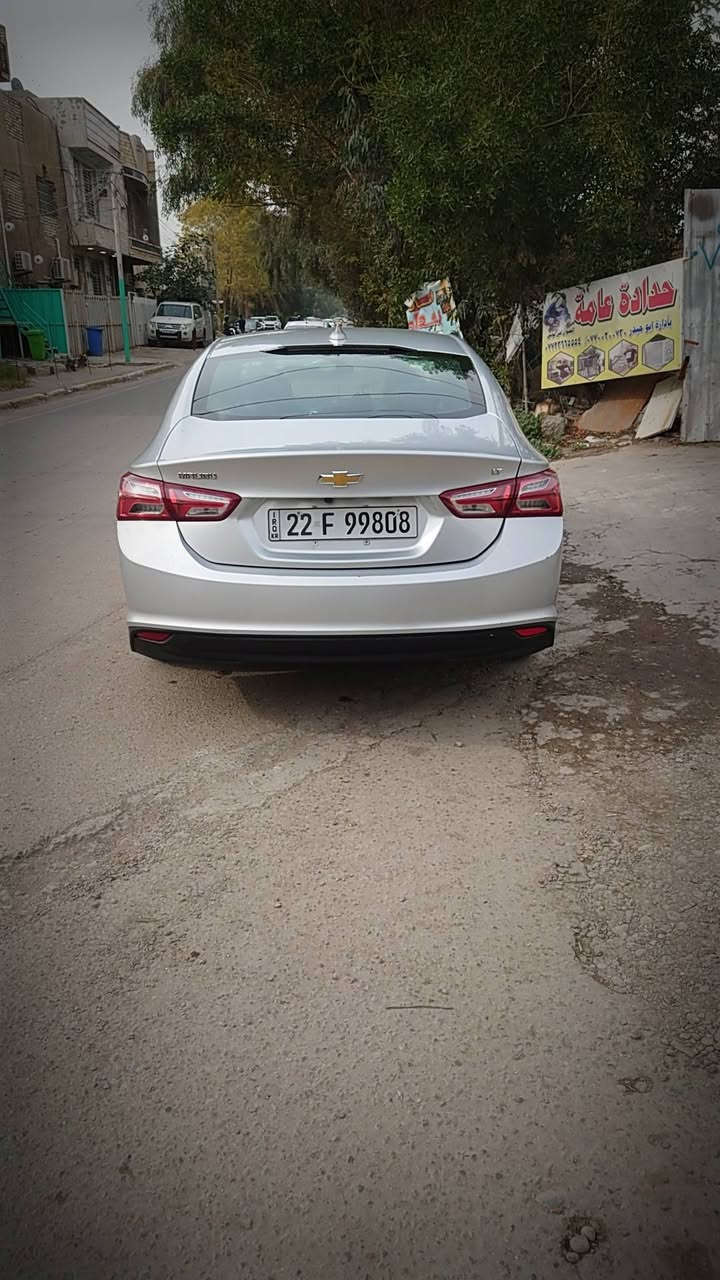 السلام عليكم
ماليبو 2020 
كلين بيهاباردات سياره حلوه خير من الله 
مكينه كير تخم تاير 
السعر 120 وبيها مجال الشراي 
الاتصال على صاحب السيارة
اني مكلف بل نشر 

***********
