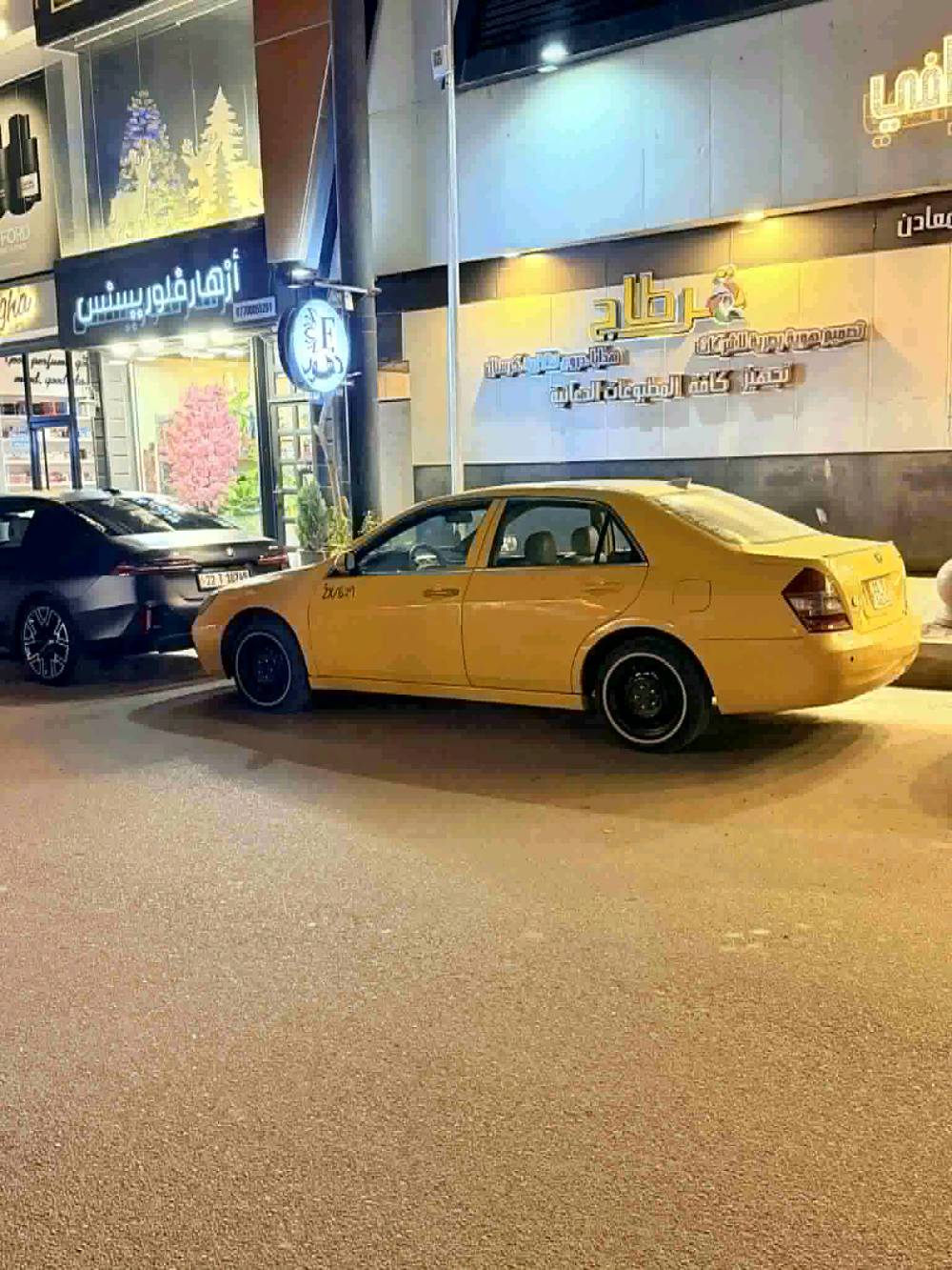 للبيع او مراوس بخصوصي مع فرق _:
(BUD) (F6) 
  بي واي دي  موديل (11) حجم اف 6
 شركه العامه وكلشي ع وضع الشركه رقم بغداد الجديد باسمي ... مكينه كير شرط الكفاله  تبريد ثلج تخم تاير ويل جدد باتري جديد  سياره جاهزه ع اخر حبايه كبل للشغل واقتصدايه لدرجه✨
مكان واسط قضاه الصويره ✨
للاستفسار او تصال ع واتساب.
***********