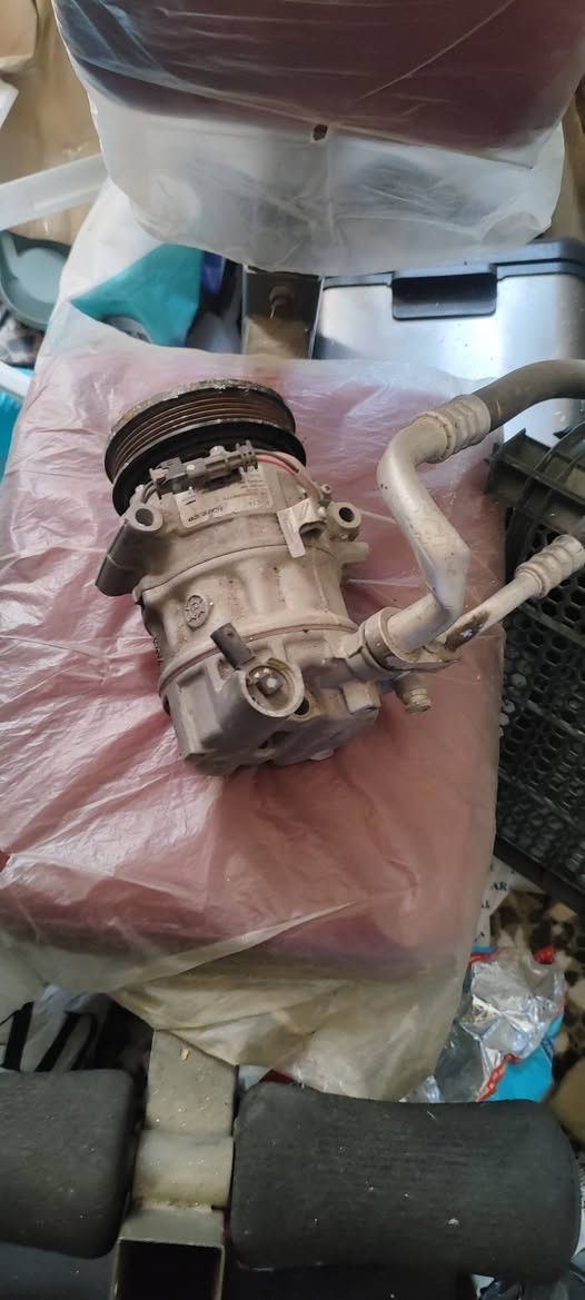 كمبريسر شوفر كروز جديد مال كصة للبيع لان بعت السيارة


**إذا كنت صاحب هذا الإعلان وتريد حذفه لأي سبب، رجاءا أرسل رسالة إلى الدعم الفني**