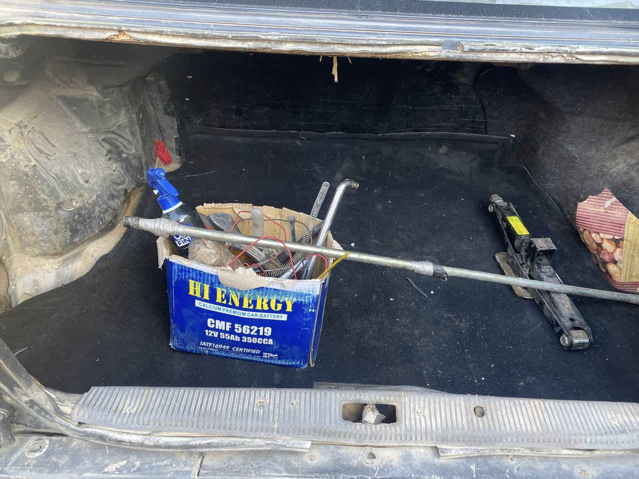 لسلام عليكم كورله البيع مديل 93رقم جديد هزه سنويه جديده محرك 1600سياره جاهزه من كلشي  العنوان البصره زبير الشعيبه رقم الهاتف***********
سعر 55وبيها مجال الطيبين
