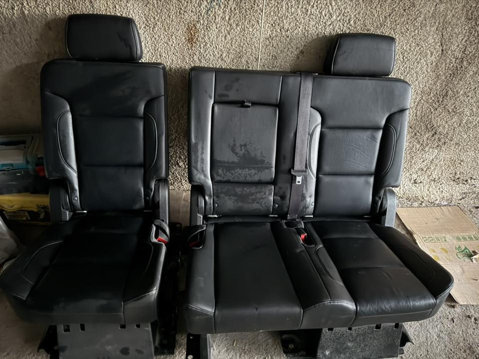 غراض تاهو من موديل 15ابى 20 كلشي بسعره فقط اتصال اجاوب ***********
كشن تاهو وصطي جلد تدفئه كهربائي 
بك لايت جه يمنه بي فقط قطع واير 
فرس وصطي
غراض دشبول
جويتر 
مبخره خلفيه 
طوس مري نيكل
تاروسه بريك
