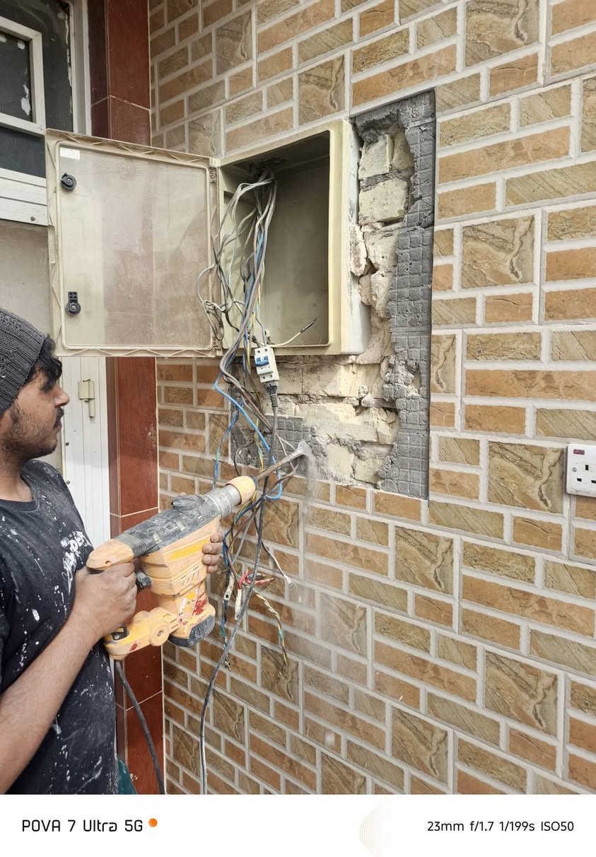 قبل وبعد العمل
حسن ابو علي  ***********
