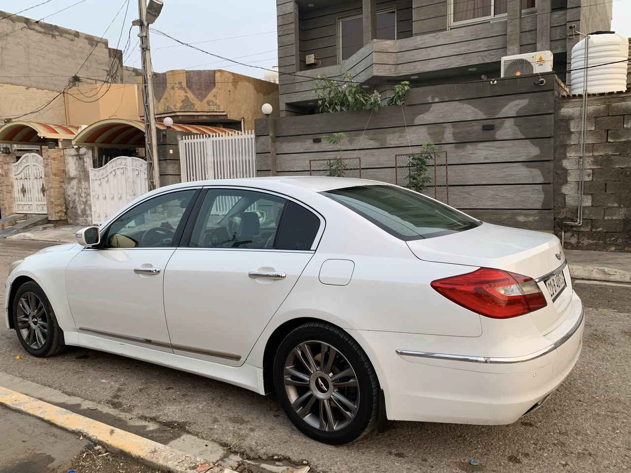 السلام عليكم 

جينسس موديل 2014  محرك V6 3800  فول موصفات  بصمه تشغيل  تحكم ستيرن جهتين  حساس امامي خلفي  مثبت سرعه  برده خلفيه كهرباء  بصمه ابواب  اشاير بل مري  فتحه سقف  كشنات جلد كهرباء  تبريد 3 قطع    منضومه تبريد  جديده تخم تاير جديد  ضررها بيها قطعه وحده بارد بدون دواخل  و بعد بيها موصفات السياره حلوه و نضيفه   ماشيه  97 الف  …سعر تعال خاص


**إذا كنت صاحب هذا الإعلان وتريد حذفه لأي سبب، رجاءا أرسل رسالة إلى الدعم الفني**