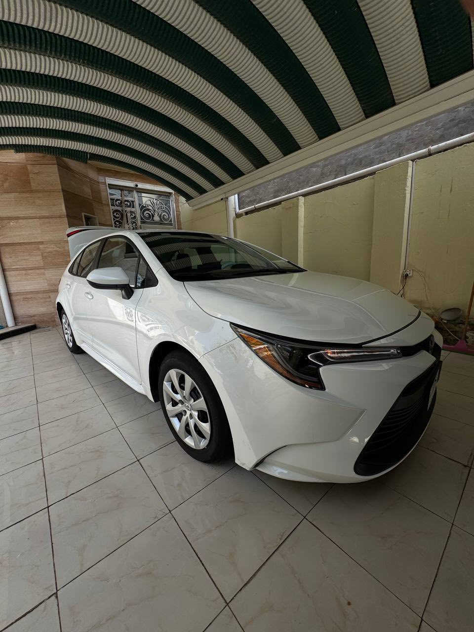 السلام عليكم 
كورلا 2024 وارد امريكي ايرباك سليم
محرك 2000 المرغوب
رقم بابل الدولي ( هزه وسنويه كله جديد وباسمي شخصياً) 
مواصفات le 
شاشة كبيره 
رادرات ، توقف ذاتي 
اوتو هولد
قيادة ذاتيه ، تحديد مسار
4 منافذ تايب سي
كشنات مخمل 
عدسات زنون بلادي 
والباقي معروف 
حادث السياره ربع الجاملغ وربع البنيد  فقط  والباقي مكفول  وموضح بالصوره 

سعر السيارة : 168 قفل
 للتواصل :  ***********
