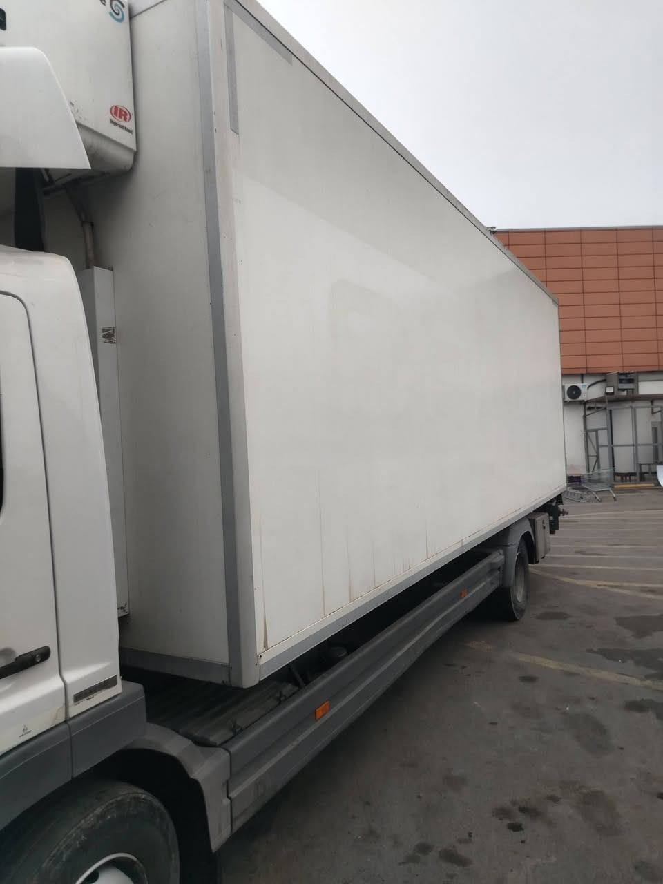 على بركة الله تعالى
السلام عليكم

اتيكو ب براد

ماشيه ٣٦٥

تبريد بلادي

موديل ٢٠١٤

طول ٧٣٥

شاصي ١٥٢٤

سيارة مكفوله
استفسار متواجد على الفيس 
جاهز براد شغال جديد


**إذا كنت صاحب هذا الإعلان وتريد حذفه لأي سبب، رجاءا أرسل رسالة إلى الدعم الفني**