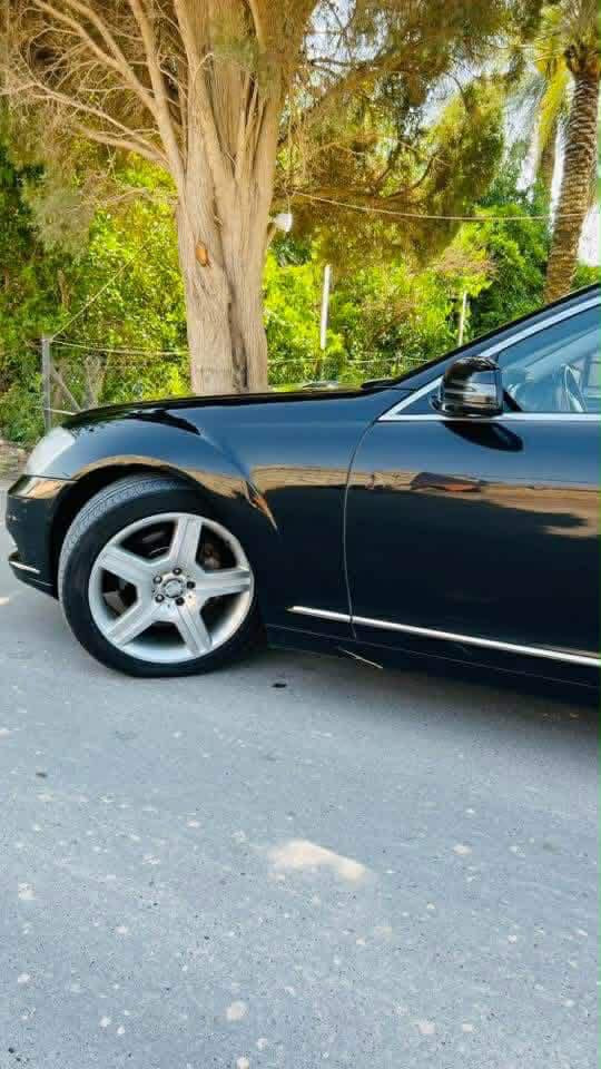 للبيع  او المراوس 
مارسدس s550 موديل 2008 رقم اربيل وارد يابان باب كصير كامره خلفيه حساسات برده خلفيه كهرباء تدفئه بالكشانه كشانه كهرباء شغاله من والى بدون اي نقص محرك 8سلندر 550 محرك كير بحاله جيده تخم نوزل جديد بلكات جديد منضومه بانزين جديده حداديه جيده جدا بيه ثلاث قطع صبغ باب بدون دواخل اثر حادث خفيف  الحادث باب السايق صبغ والخلفي مبدل نفس اللون وراشين الجاملغ معاه عارضه ب178 وبيه مجال حلو للشراي سياره حلوه ومناقصه شي


**إذا كنت صاحب هذا الإعلان وتريد حذفه لأي سبب، رجاءا أرسل رسالة إلى الدعم الفني**