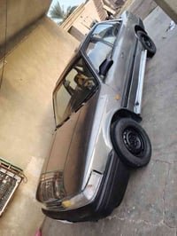 مازدا ٦٢٦ • ١٩٩١ • رقم صلاح الدين