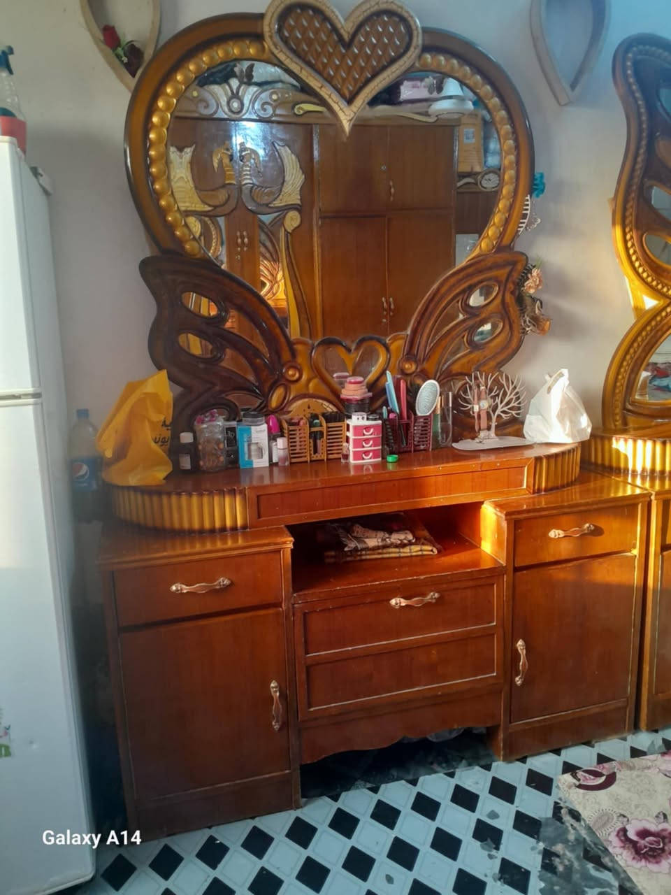 غرفه صاج مثل ماموضح بلصوره
 مابيها اي ظرر 
السعر 600 وبيها مجال قليل
العنوان بعقوبه الرحمه شارع الصحفيه


**إذا كنت صاحب هذا الإعلان وتريد حذفه لأي سبب، رجاءا أرسل رسالة إلى الدعم الفني**