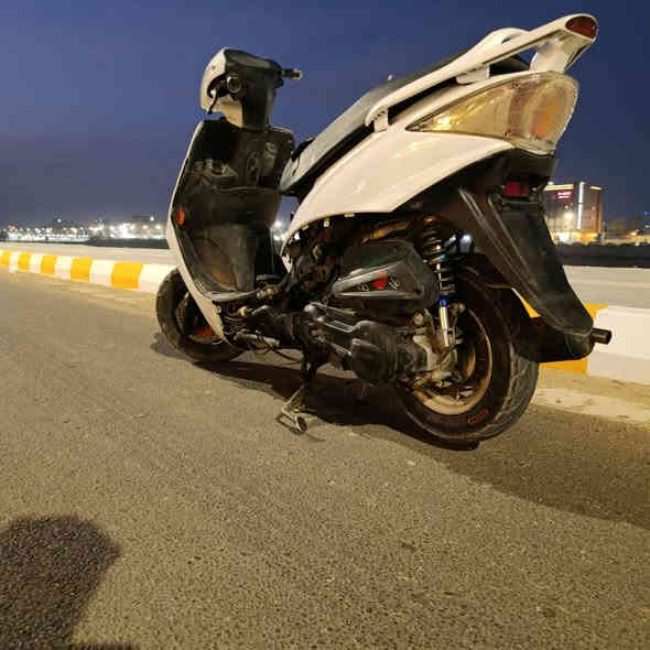 السلام عليكم

دراجه جي فور g4 للبيع 

كامله من كلشي شغاله سلف هندر كهربائيات 

السعر 350 أو بيها مجال 

مكاني خلف مستشفى التركي 

الرقم :***********

ما متواجد على الفيس
