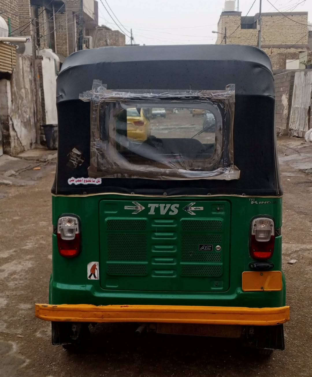 تكتك تي في اس للبيع موديل 2022 شهر 12 رقم وسنويه بغداد 
المكان بغداد مدينة الصدر 
للستفسار ***********
