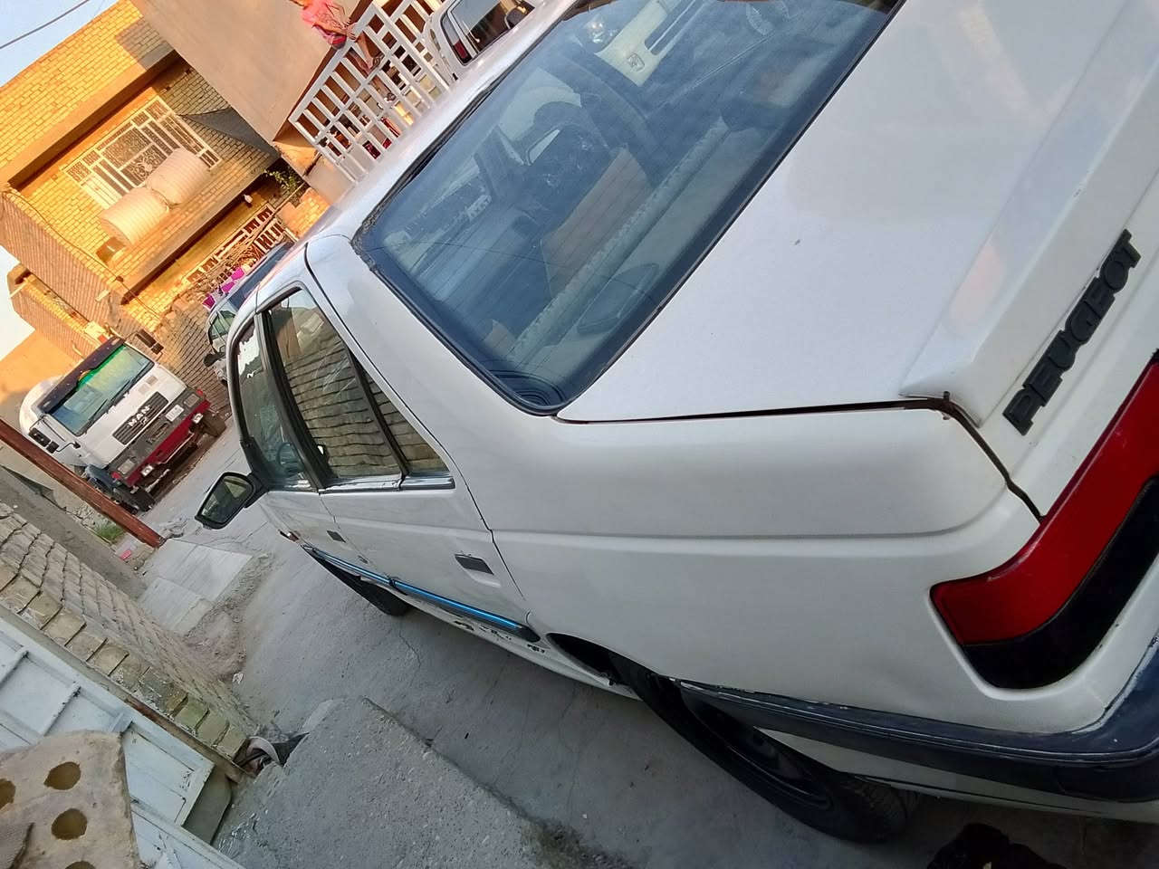 السلام عليكم بيجو جيل اكس موديل 2009 كير مكينه تبريد مكفول حداديته خير من الله تخم تاير جديد غرفته جديده وسيارة باسمي سعر 30 وبيه مجال بسيط للتواصل ***********
