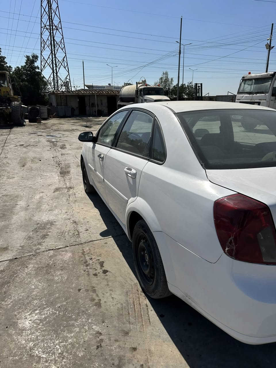 اوبترا 2005 كير عادي مصبوغ حزام صدر جديد امامي وخلفي سعر58وبيها مجال ***********
