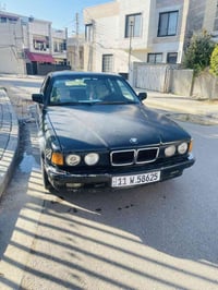 للبيع بي ام دبليو موديل ١٩٨٩ رقم بغداد الجديد  محرگ گير خير من الله و ...