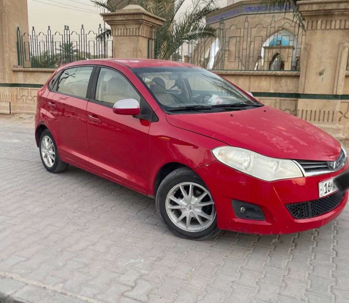 سيارة شيري فلاوين 2013 رقم انكليزي سنوية 2029 سيارة تبريد ثلج كربائيات شغالة تخم تاير يسارة مال جناي وشكل احلى من الصورة