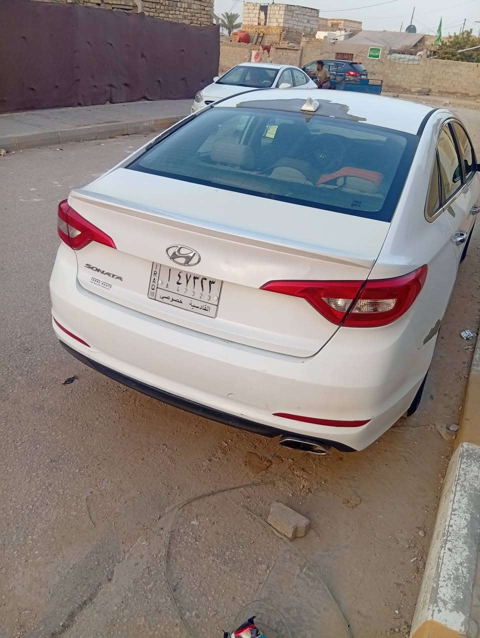 السلام عليكم سوناتا 2016 امريكي جاملغ بدون داخل فقط والباقي ليبل واحد السياره مكينه لا تنقيص ولا بخار كير بلادي تبريد تدفئه شغال ما ناقصه شي السعر 115مجال بسيط مكاني ديوانيه ***********
