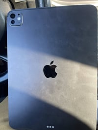 ايباد m4 جديد بطاريه 92 مشحون 160 مره فقط   السعر 950 وبي مجال حك الجي...