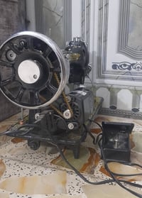 مكينة خياطة فراشة • ماطور ودواسة • نجف/كوفة/سيراي