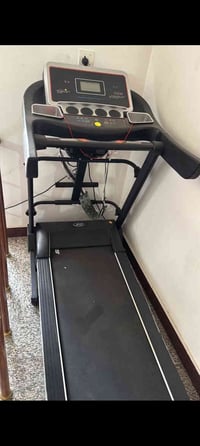 جهاز جري جبلي • يتحمل ٢٠٠كغم • هزاز بطن