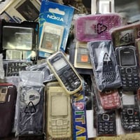 كفرات نوكيا • نوكيا 5130 • بطاريات