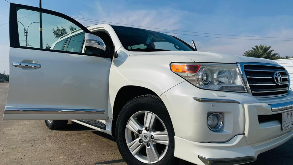 لاندكروز ٢٠١٥ فطيم معروفة مواصفات الفطيم مكفولة كفاله عامة سيارة جديدة معنى الكلمة
السعر ٤٤٠ وبيها مجال 
***********
