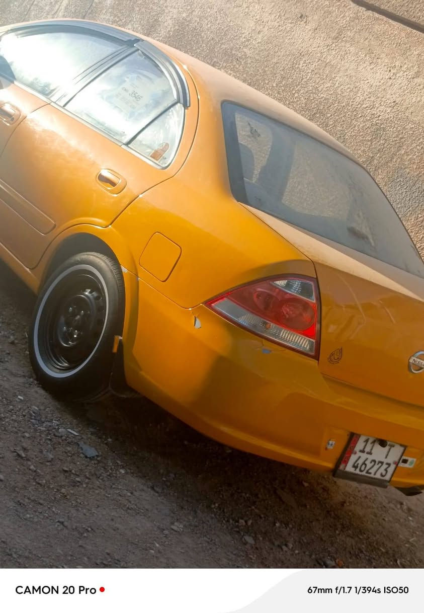 سياره سني سامسونج موديل 2008 مكينه كير تبريد صدر خير من الله تخم تاير كهرباياتها كلها شغاله اربع جام كهرباء شاشه كامرا خلفيه رقم بغداد بسمي مكان السياره بغداد الشعب السعر  68 وبيها مجال ***********
