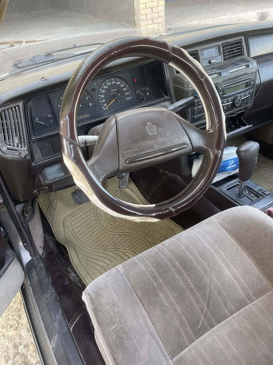 سلام عليكم سيدان سياره  موديل 91مكفول كفاله عامه كير ومكينه 2500 لا تبخير ولا تنقيص فقط مصبوغ عام الجماليه فقط بدون ضربه مكفول من لكص ولعيب شرعي سياره جاهزه وخير من الله تخم تاير جدد صدر جدد حداديه جدد كهربائيات كله شغاله تبريد ثلج+ تدفه سياره بعد أحله من لصوره ترايك وين ميعجبك رقم  ذي قار تحويل ثاني يوم مشروع وطني سنويه ل300
سعر 68 وبي مجال قليل ذي قار سيدخل الاستفسار الاتصال ***********
