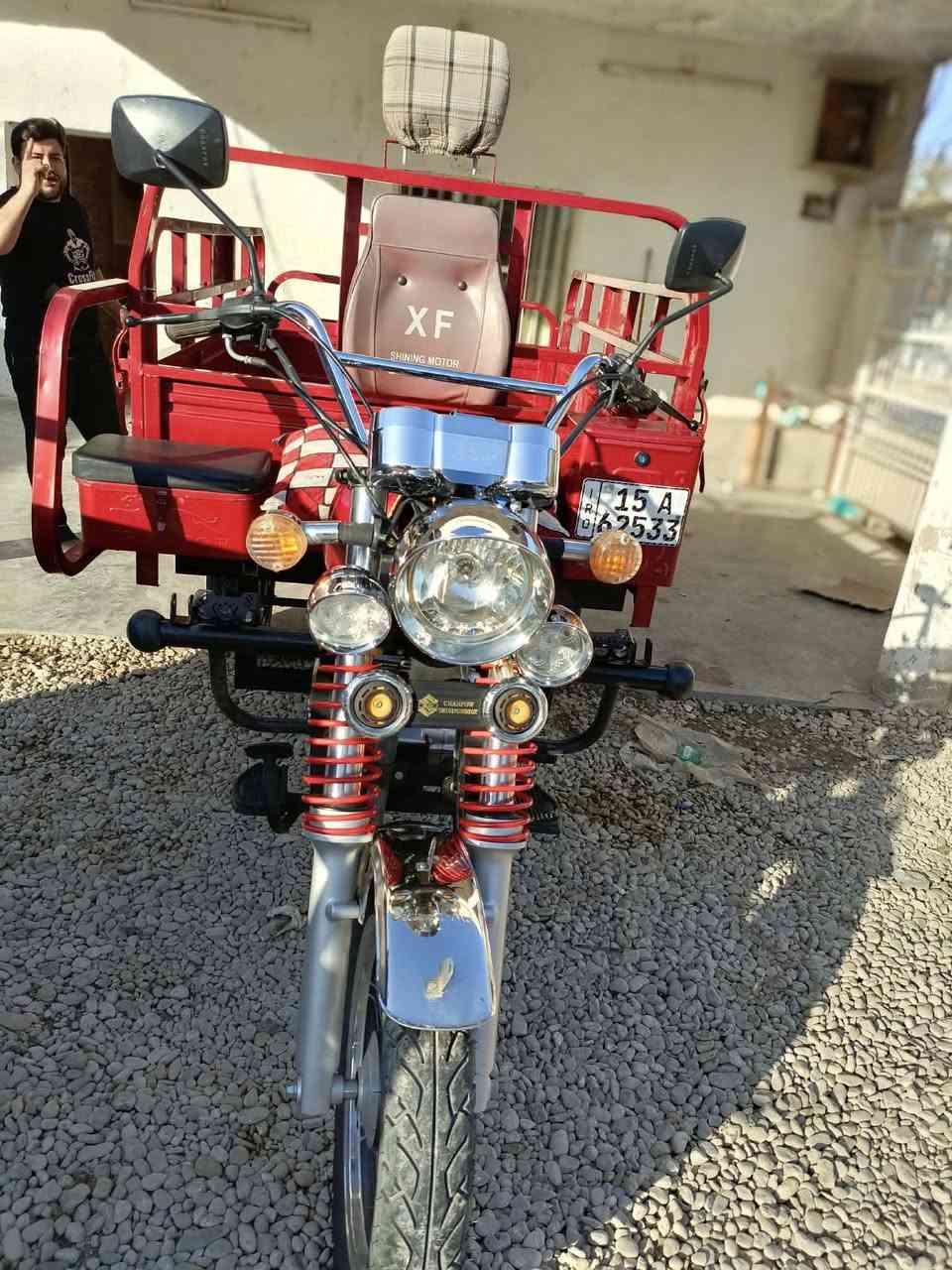 سلام عليكم ستوته  للبيع موديل 23مستخدمه شهرين رقم وسنوية ***********
