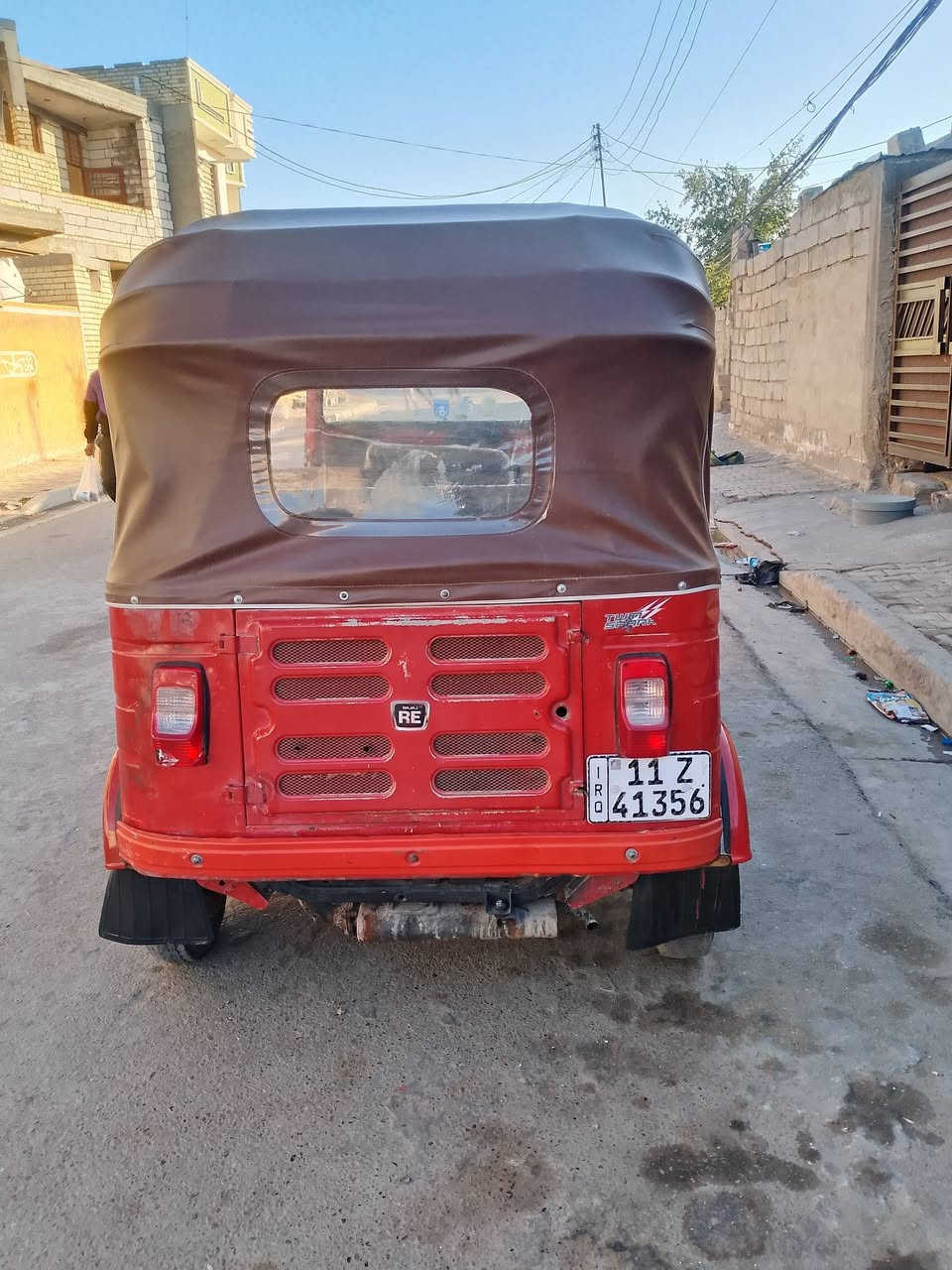 السلام عليكم تكتك للبيع رقم نكليزي 2018 رقم بغداد السعر 4700 وبيها مجال مكاني ‪***********‬‏
