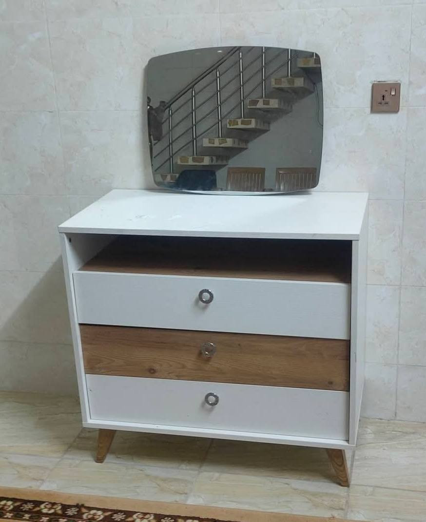 غرفه نوم للبيع ماركه بدون دوشك ب375


**إذا كنت صاحب هذا الإعلان وتريد حذفه لأي سبب، رجاءا أرسل رسالة إلى الدعم الفني**