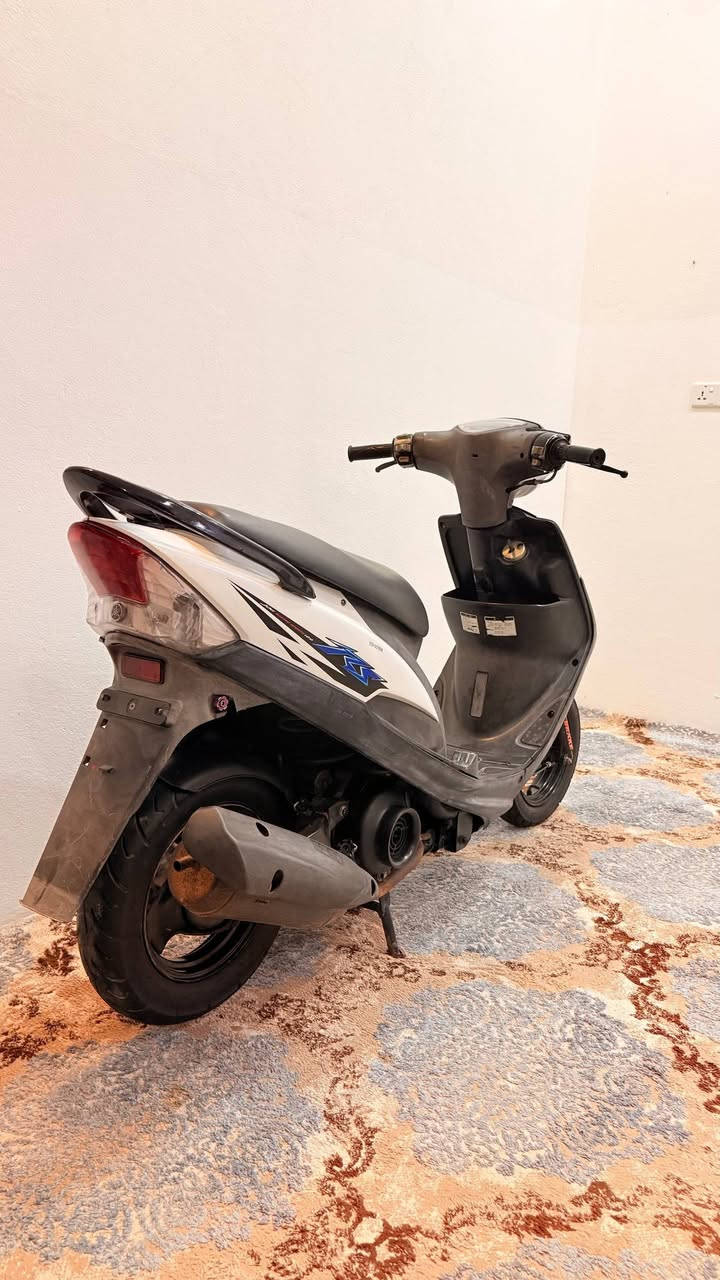 للبيع
ماكس عدله 
كغاله عامه ماصارلهة شهرين من ماخذهة 
 الدراجه خير من الله شغاله كلهة سلف هندر كلهة شغاله 
جيب فيتر وتعال افحص كفرات ختم واحد 
سعر 925 وبيهة مجال 
عنواني دوانيه الحمزه الشرقي


**إذا كنت صاحب هذا الإعلان وتريد حذفه لأي سبب، رجاءا أرسل رسالة إلى الدعم الفني**