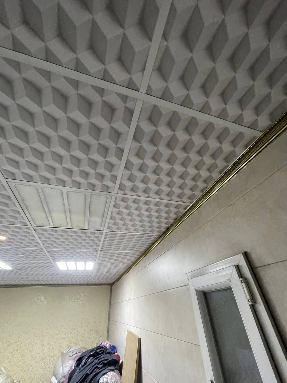 سقف ثانوي 24 متر للبيع  مع الشمعات اخو للجديد مكاني الشعله رقم *********** واتساب
